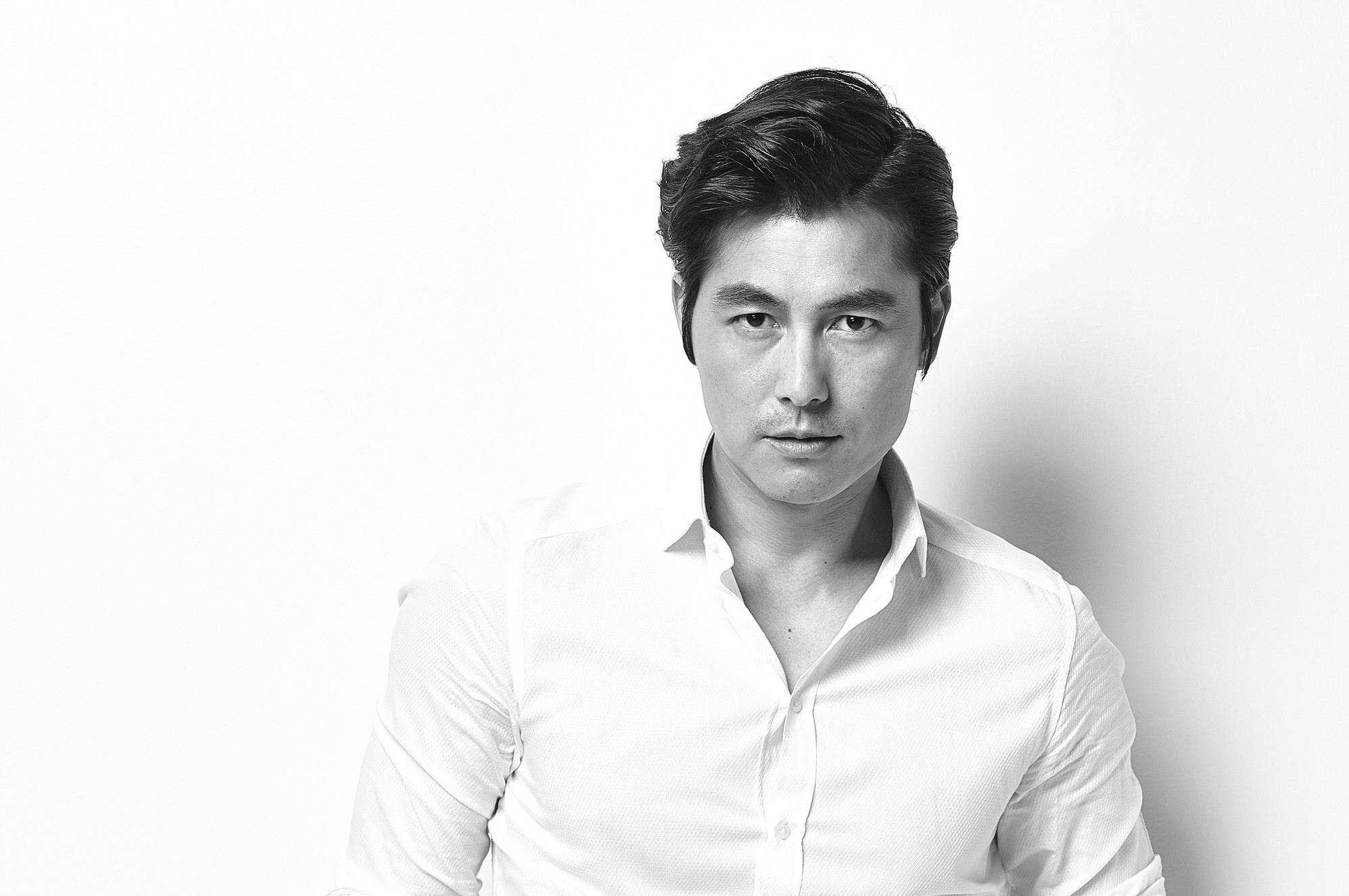 Agensi Jung Woo Sung Peringatkan Penipu yang Mengatasnamakan Aktornya
