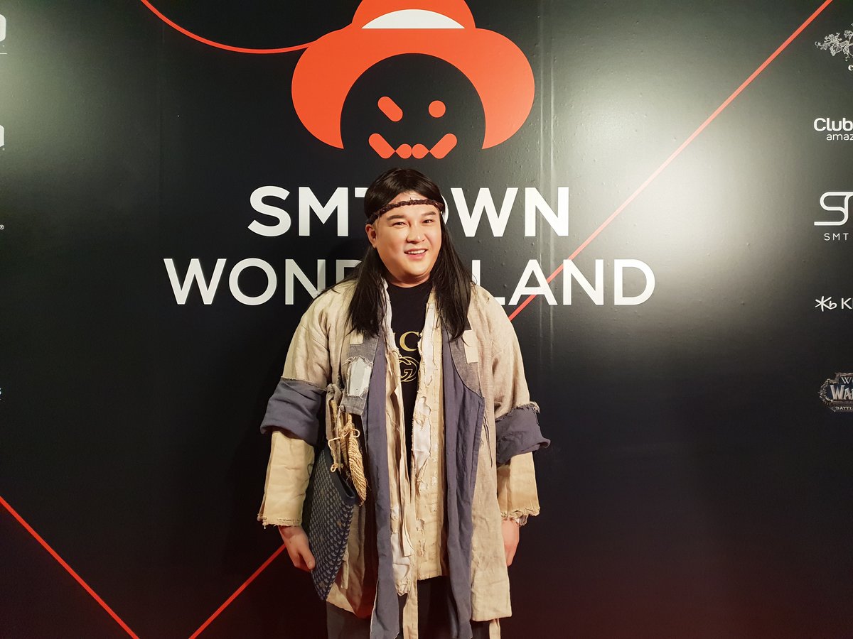 Parade Kostum Halloween Artis-artis SMTOWN, Mana Favorit Kamu?