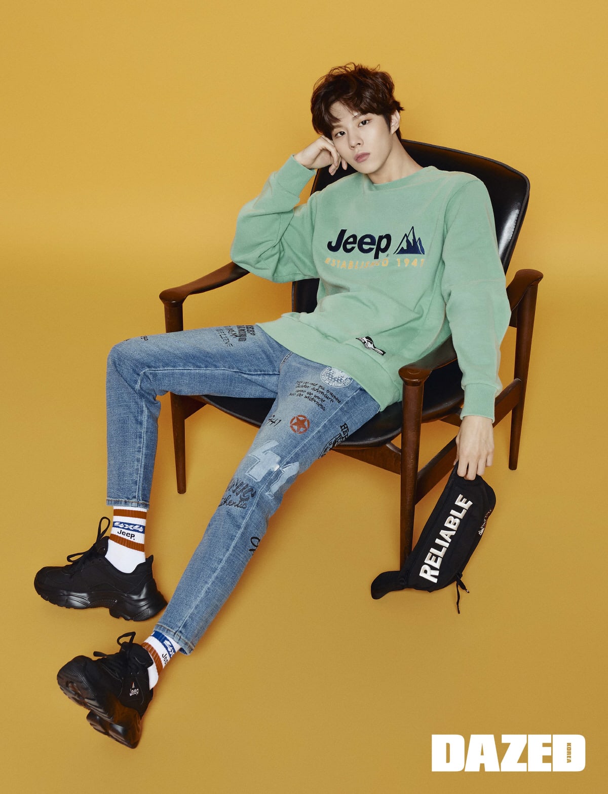 Pemotretan Bareng Dazed, Kim Wooseok: "Tolong Jangan Lupakan Aku"