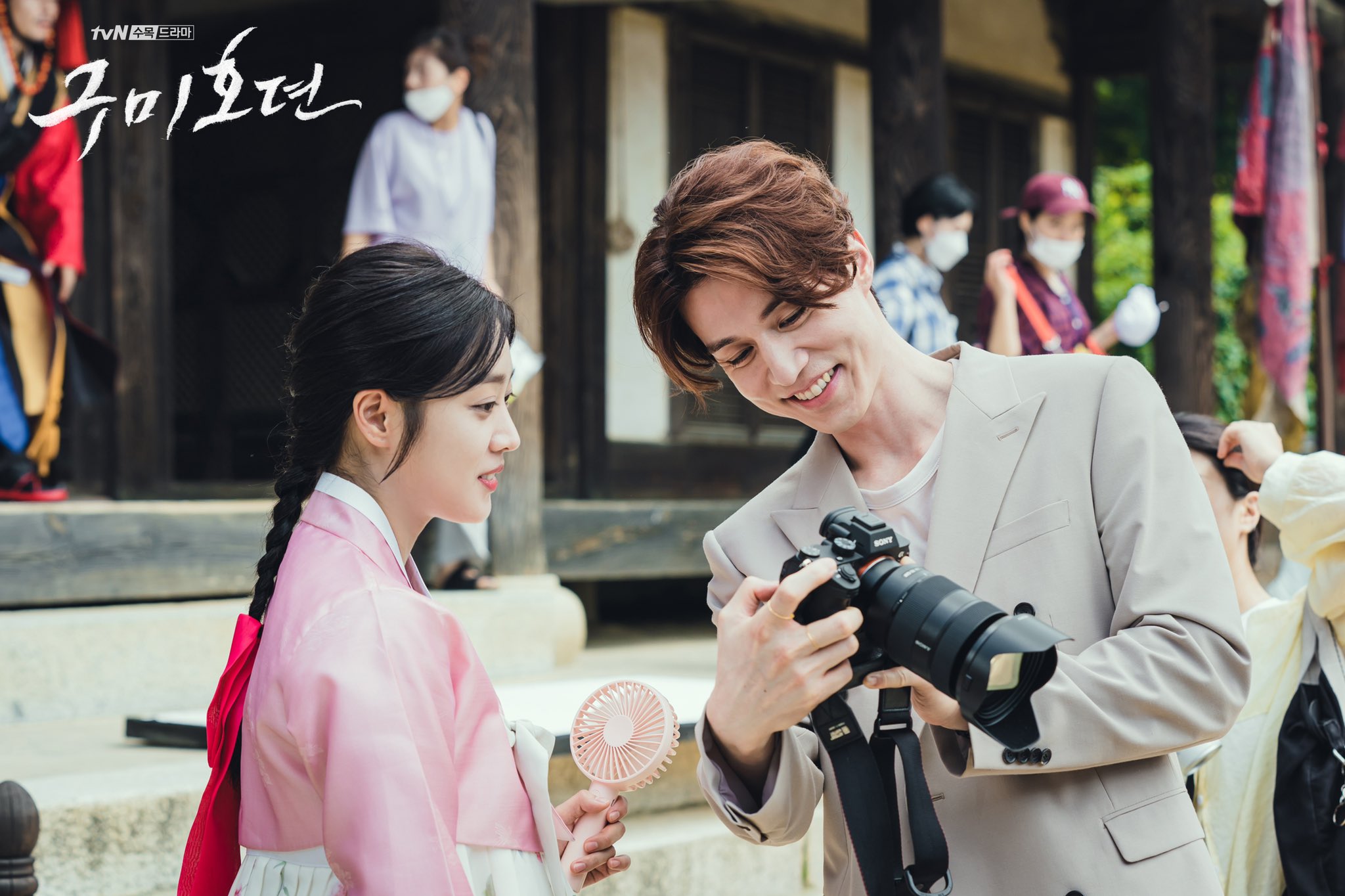Momen Keseruan di Balik Layar Drama ‘Tale of The Nine Tailed’
