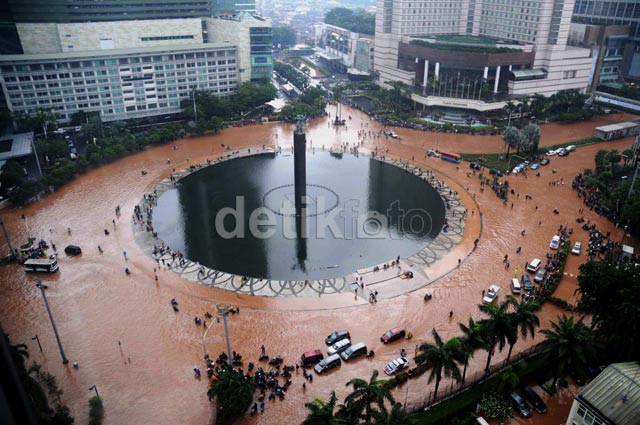 HUJAN=BANJIR bukan jakarta saja, Di KOREA juga. &#91;FULL PICT&#93;