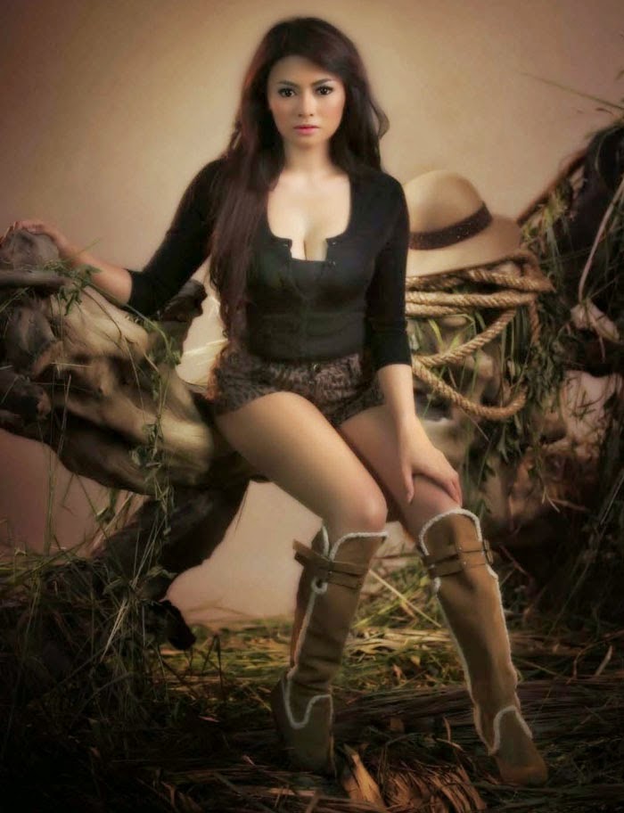 &#91;PKS EFEK&#93; Vitalia Sesha Tulis Kata Bismillah Usai Ditangkap