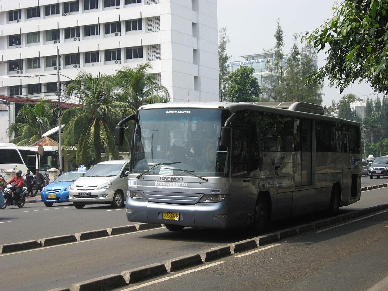 Jenis-Jenis Bus yang Digunakan TRANSJAKARTA/BUSWAY