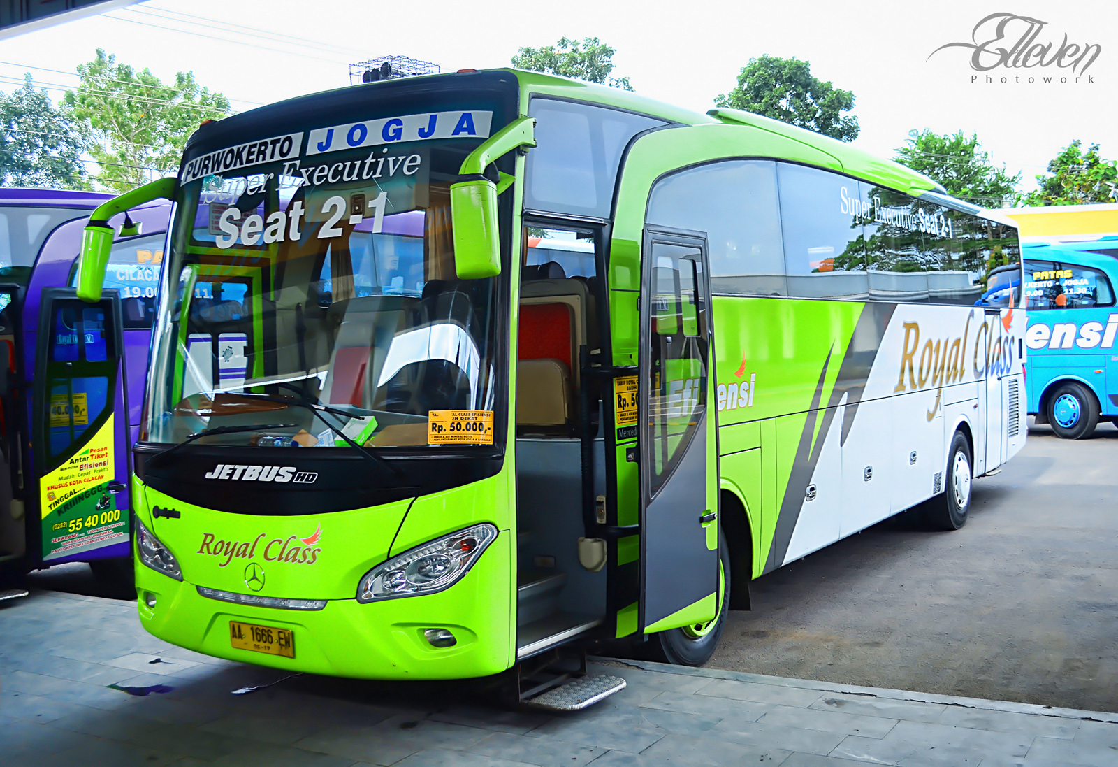 Asyiknya Mudik dengan Bus