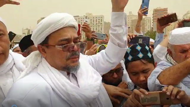 RIZIEQ &amp; PETAKA POLITIK 2019 PADA JOKOWI