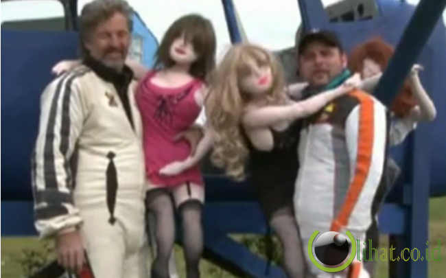 10 Kasus Penyalahgunaan Aneh dari Seks Doll 