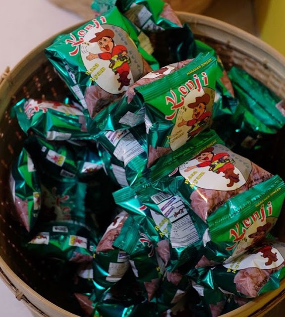 Saat Rindu Jajanan '90-an Jadi Peluang Usaha Meraup Jutaan Rupiah