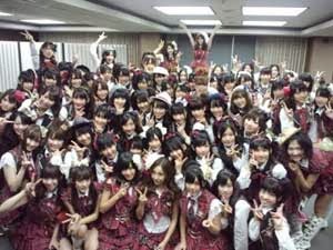 MENGENAL 48 FAMILY, WOTA HARUS BACA