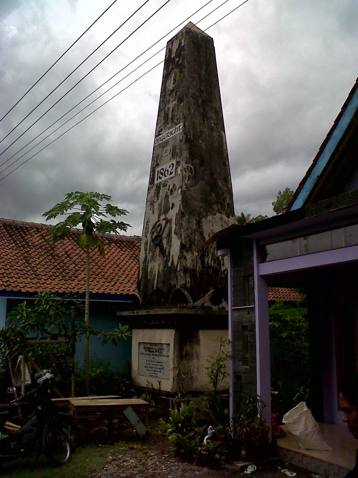 Tugu Bener, Sejarah Yang Terlupakan