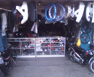 Nyanri Onderdil Motor Yang Lengkap? Kuy ke Pasar Loak Jatayu Bandung