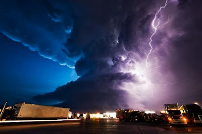 Foto2 Angin Tornado yang menakjubkan