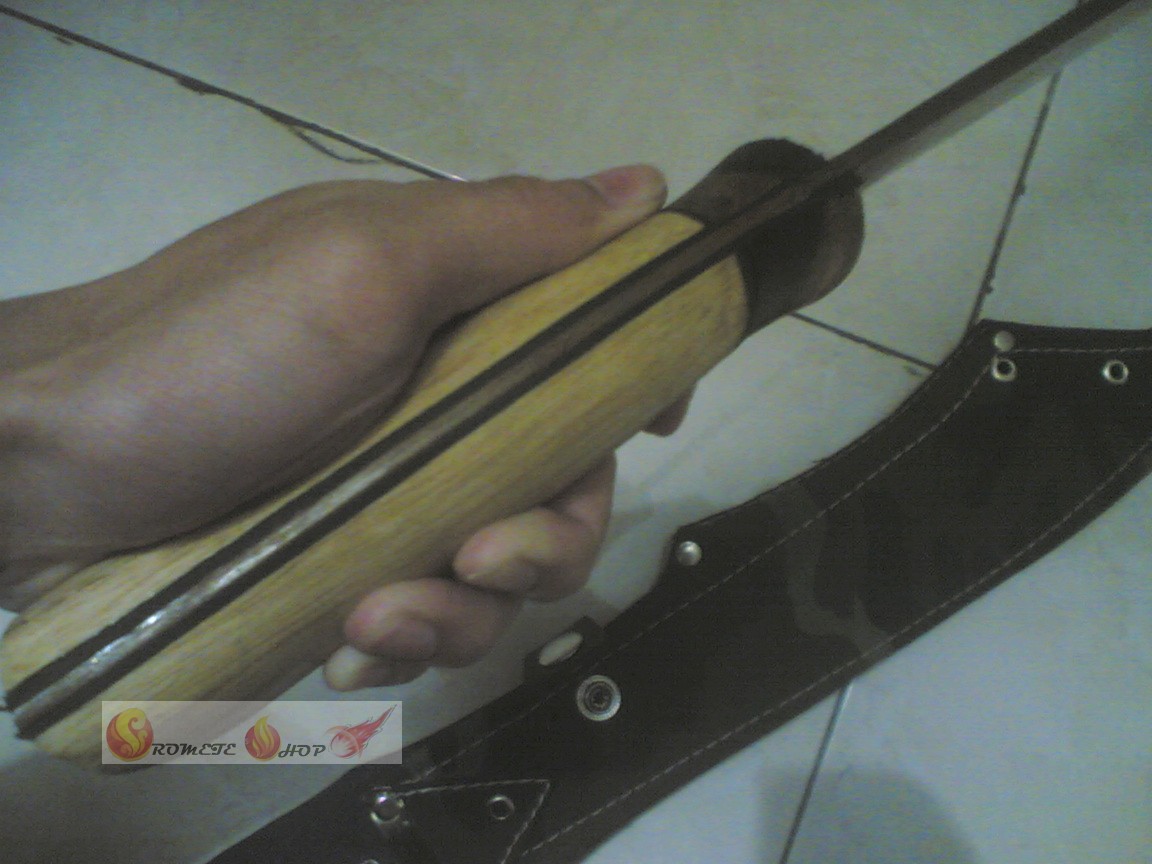 JUAL: KUKRI, GOLOK,MACHETE,PISAU LIPAT,PISAU LEMPAR,BELATI