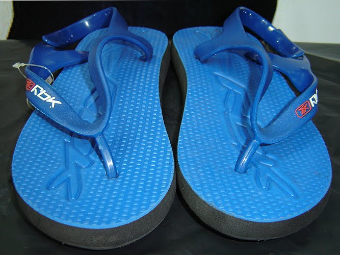  Sandal  Jepit  Gunung Merk Nike  Reebok Adidas Murah 