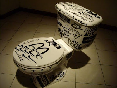 &#91;KEREN&#93; Design Toilet Yang Aneh Dan Keren!