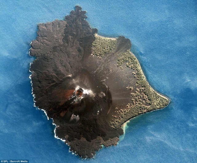 FOTO FOTO PULAU DARI ANGKASA YANG TERLIHAT W.O.W &amp; NAMA PULAU