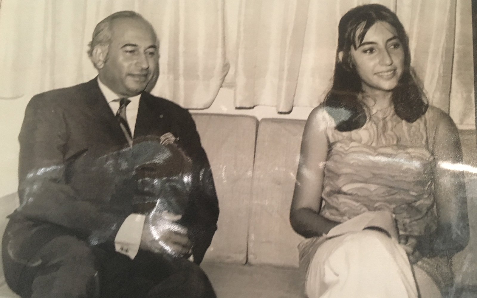 Kisah Benazir Bhutto : Tewasnya Sang Ratu Dugem dari Pakistan