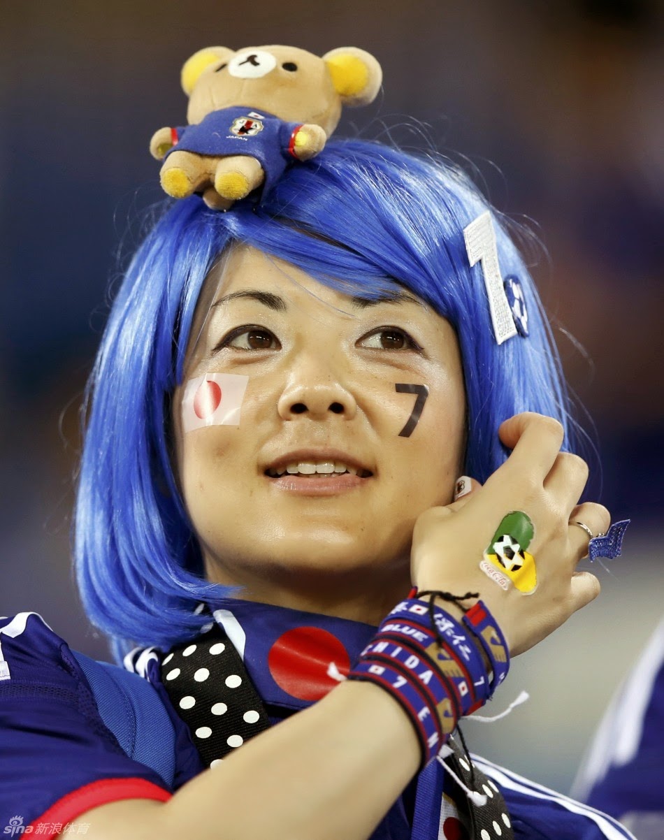 Ekspresi dan Aksi Gokil Para Suporter Jepang di Piala Dunia 2014