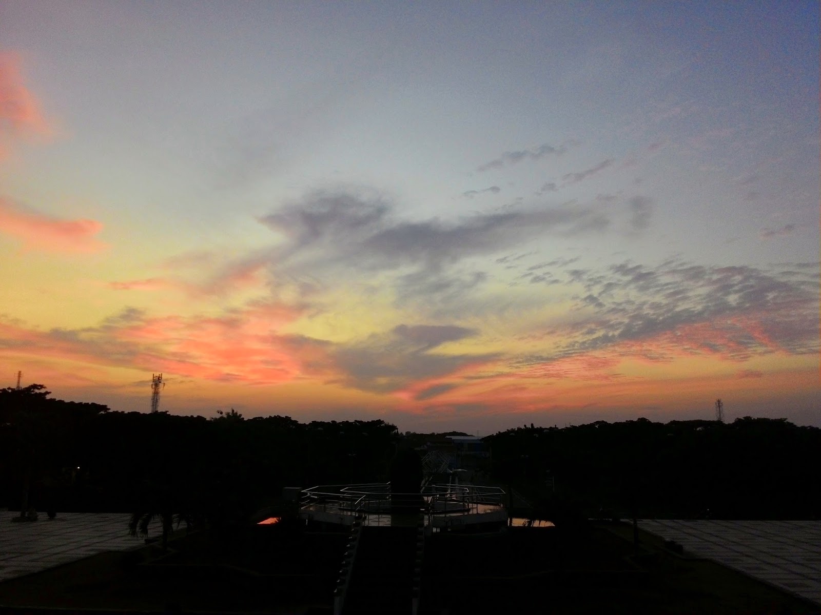 Menanti Sang Surya di Masjid Agung Jawa Tengah