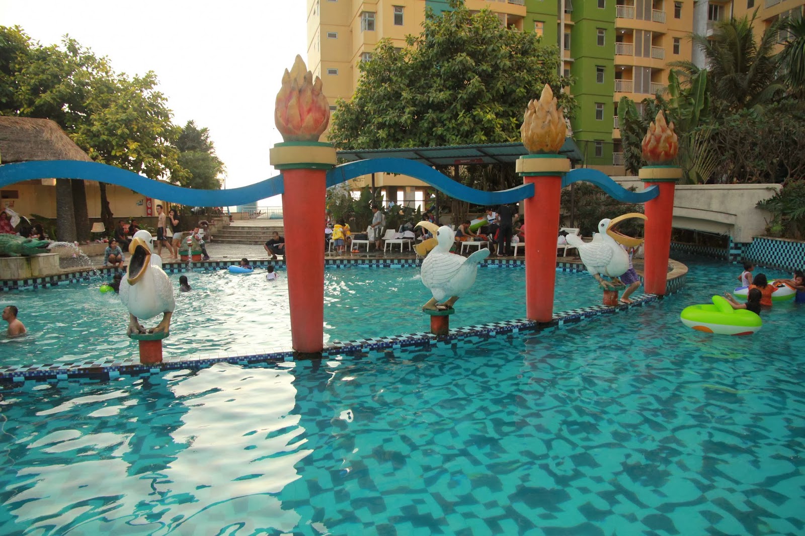 Marcopolo Serpong. Taman Air yang menyenangkan namun berbahaya