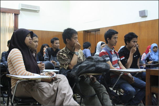 Nggak Enaknya Jadi Mahasiswa UGM
