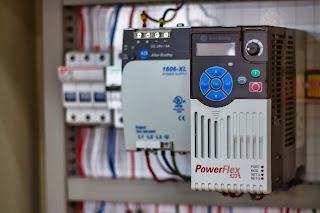 Definisi Tentang (PLC)