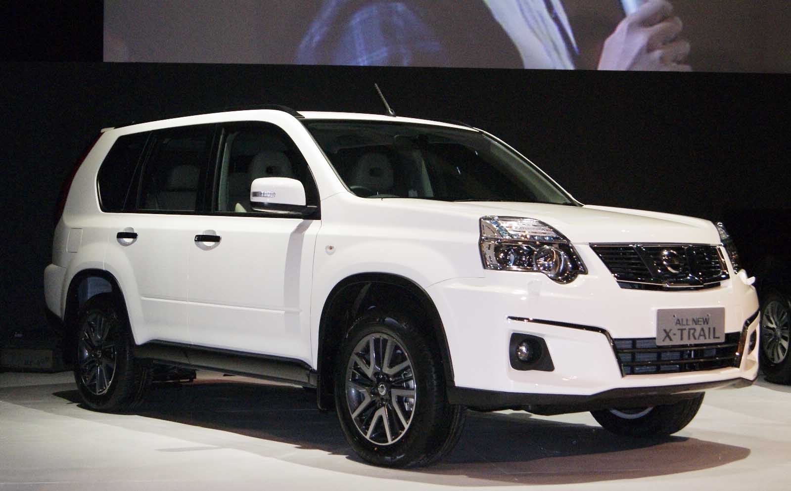 BIG DISCOUNT NISSAN X TRAIL