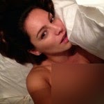 5 Foto Bugil Kelly Brook Sambil Selfie Bikin Heboh Dunia Mayaaa