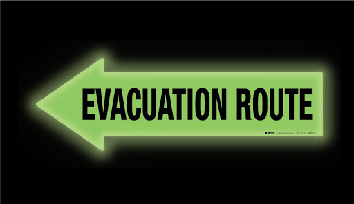  HSE OIL AND GAS: EVACUATION ROUTE (RUTE EVAKUASI)