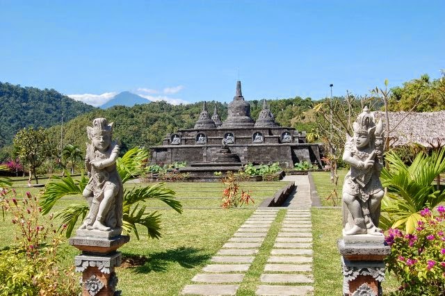 Brahmavihara - Arama, Borobudur di Pulau Bali