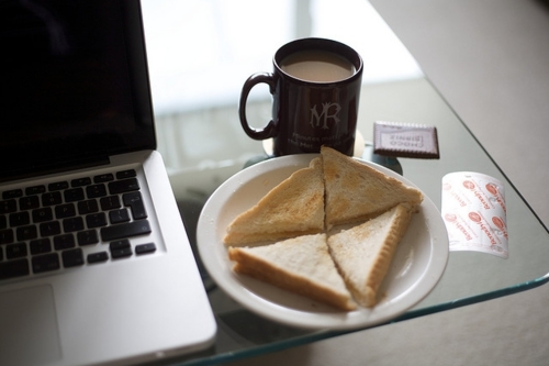 Kebiasaan yg paling sering dialami IT Programmer