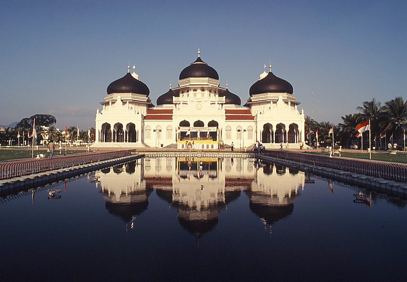 5 Tempat Liburan di Indonesia yang EPIC!! abis gan! &#91;vidio+pic&#93;