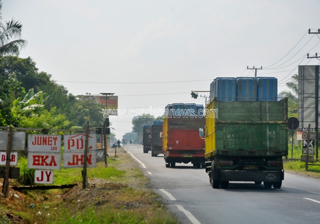 Simbol/Logo Pada Bak Truk (Jasa Penyebrangan dan Jasa Preman)