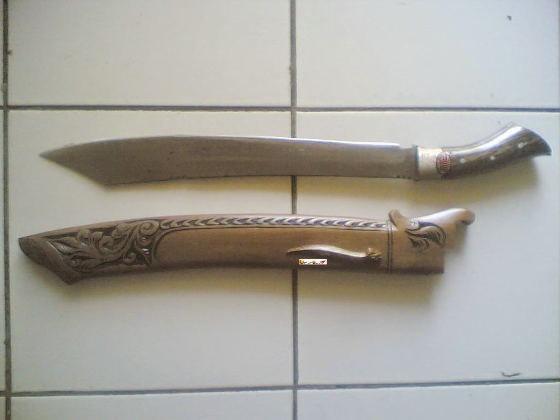 JUAL CURVED BALISONG, TRENCH KNIFE, KERAMBIT MURAH