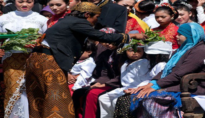 5 Pengobatan Tradisional Indonesia yang Takkan Pernah Punah