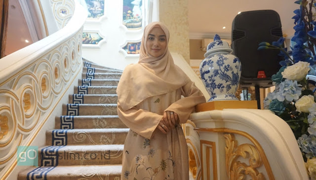 Makin Cantik dan Anggun, Begini Cerita Hijrah Artis Citra Kirana Mantap Berhijab