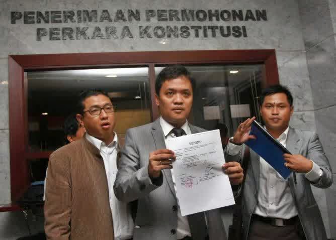 Gerinda Gugat Ahok Ke Mahkamah Konstitusi (MK)