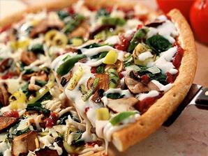 seni-unik-dalam-menghidangkan-pizza