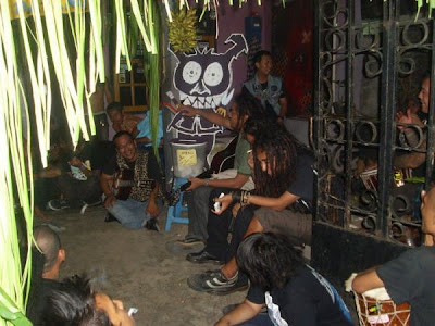 Pernikahan ala anak punk &#91;pic&#93;