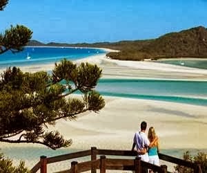 10 Pantai Terindah Di Dunia