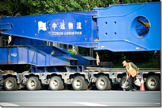Percaya Atau Tidak Inilah Truk Yang Memiliki 250 Roda