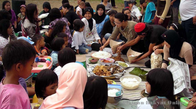 Tradisi Menyambut Bulan Ramadhan dari Berbagai Negara