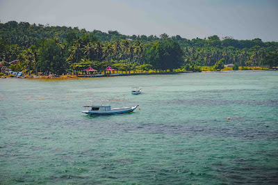 Asiknya berlibur ke Karimun Jawa, pulau penuh kenangan !