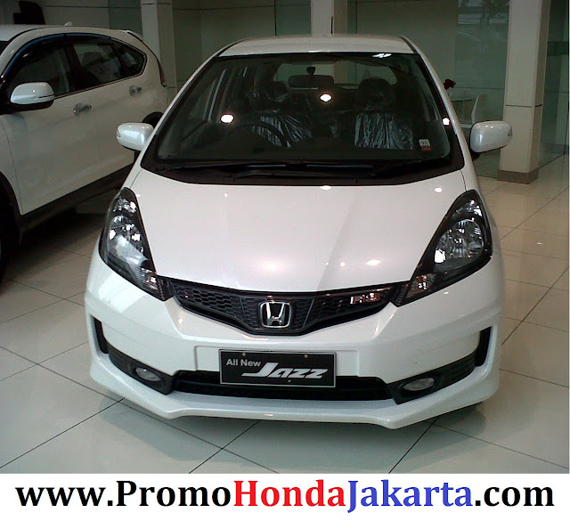 PROMO KREDIT HONDA JAZZ RS 2013 TERMURAH SEJAKARTA