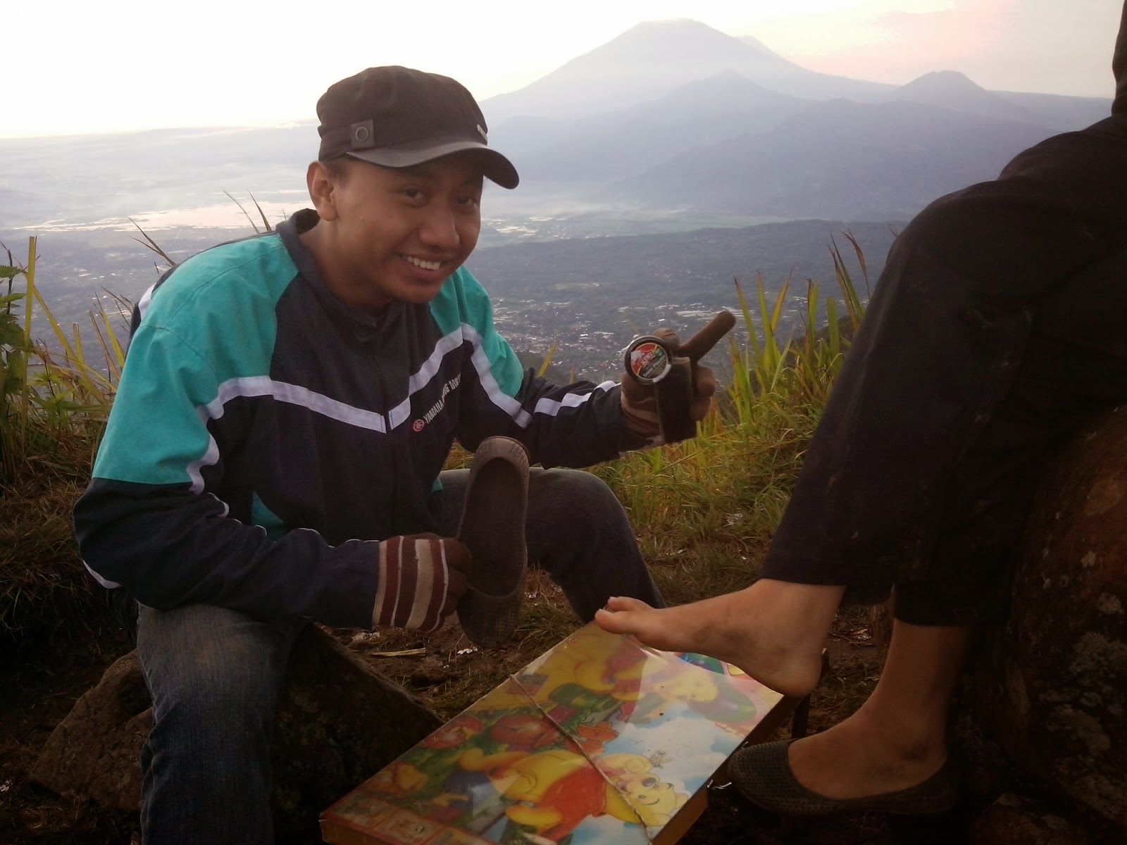 7 Hal terWOW di Puncak Gunung