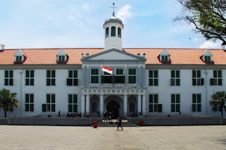 REFERENSI TEMPAT WISATA DI DALAM DAN LUAR JAKARTA