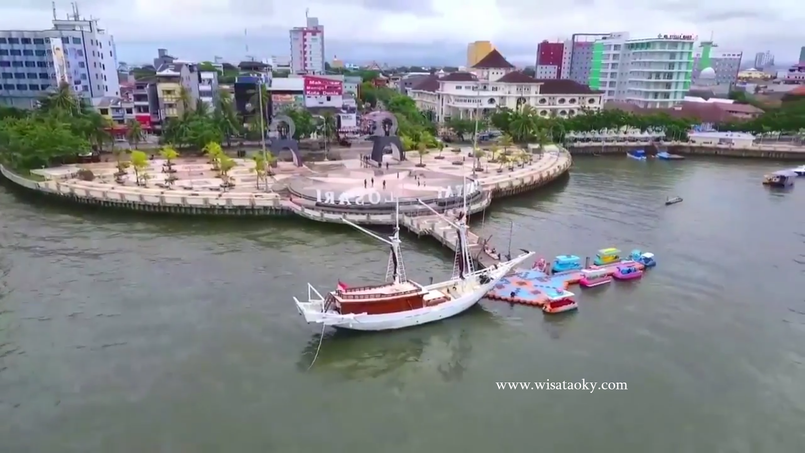 Pesona Pantai Losari Ikon Wisata Andalan Kota Makassar Kaskus