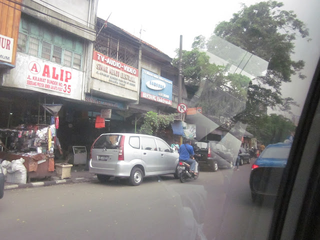 &#91;Himbauan &amp; Pertanyaan&#93; Jangan sita jalan kami