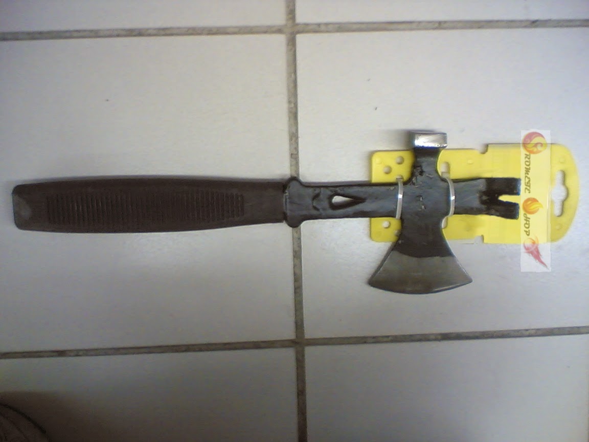 JUAL: KUKRI, GOLOK,MACHETE,PISAU LIPAT,PISAU LEMPAR,BELATI