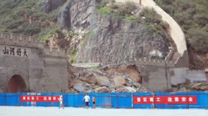 Tembok Besar China Roboh