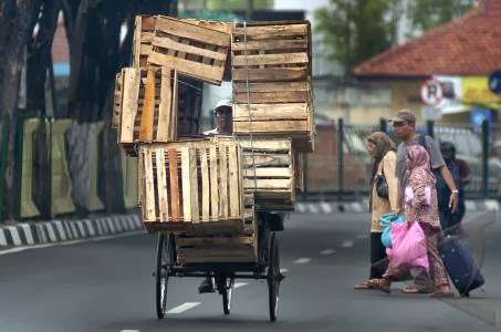 Inilah KeNekatan Warga Cina VS Indonesia 